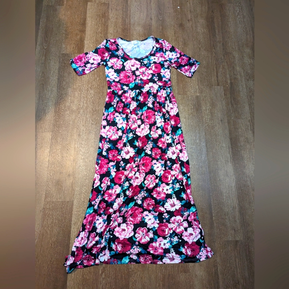 Floral maxi dress
